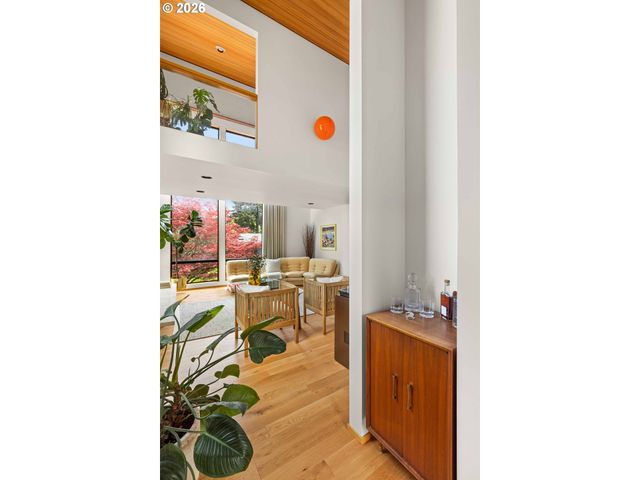 3119 Sw GALE Ave, Portland, OR 97239