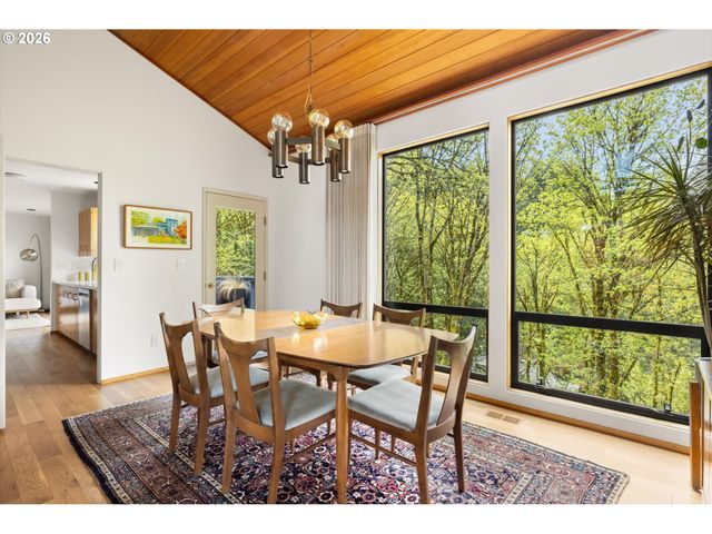 3119 Sw GALE Ave, Portland, OR 97239