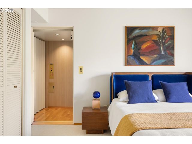 3119 Sw GALE Ave, Portland, OR 97239