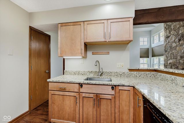 4735 Shireton Court, Indianapolis, IN 46254