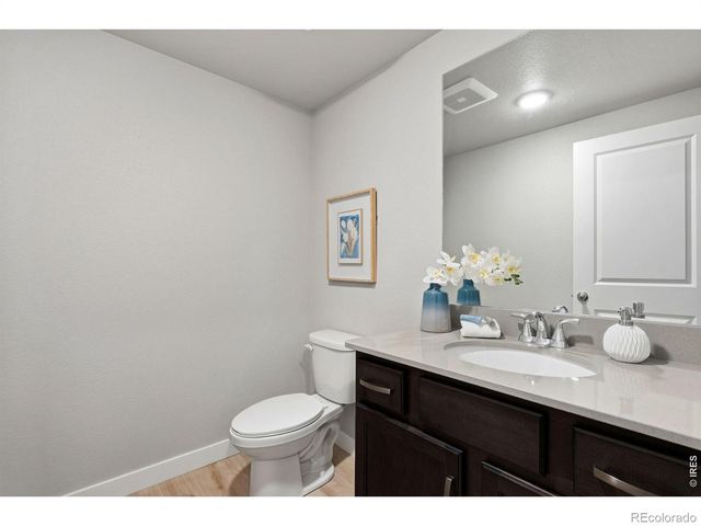 350 High Point Drive 108, Longmont, CO 80504