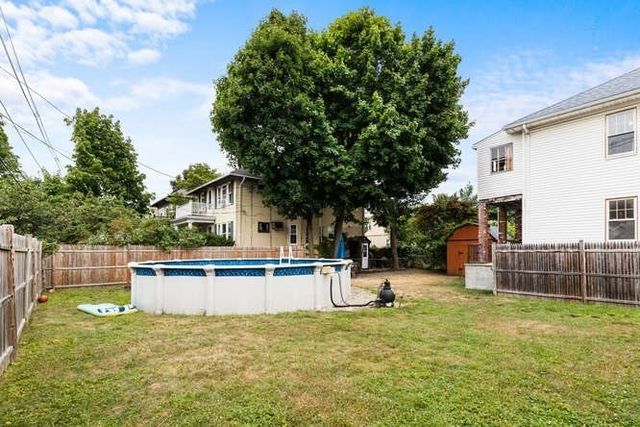 131 Yale St. 1, Medford, MA 02155