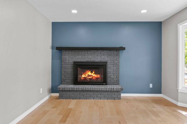 2865 Upper 79th Court E, Inver Grove Heights, MN 55076