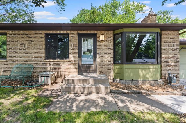 2865 Upper 79th Court E, Inver Grove Heights, MN 55076