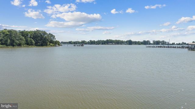 144 BONNIE DEL DR, Colonial Beach, VA 22443