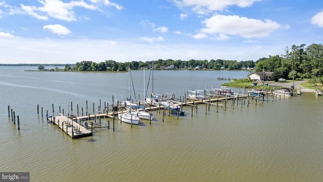 144 BONNIE DEL DR, Colonial Beach, VA 22443