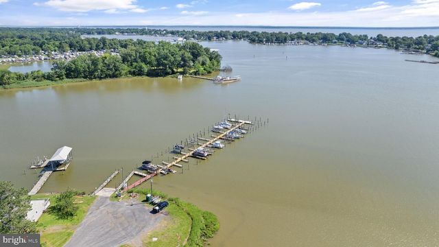 144 BONNIE DEL DR, Colonial Beach, VA 22443