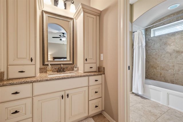 3318 Mystic Shadow Lane, Katy, TX 77494