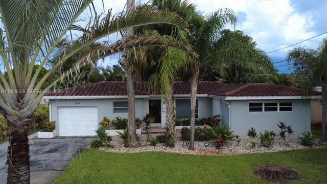 1419 N 16th Court, Hollywood, FL 33020