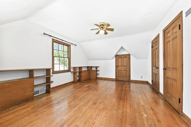 8022 Jackson Park BOULEVARD, Wauwatosa, WI 53213