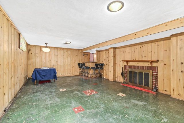 8022 Jackson Park BOULEVARD, Wauwatosa, WI 53213