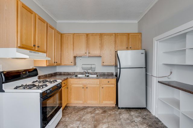 2305 Garfield Avenue, Minneapolis, MN 55405