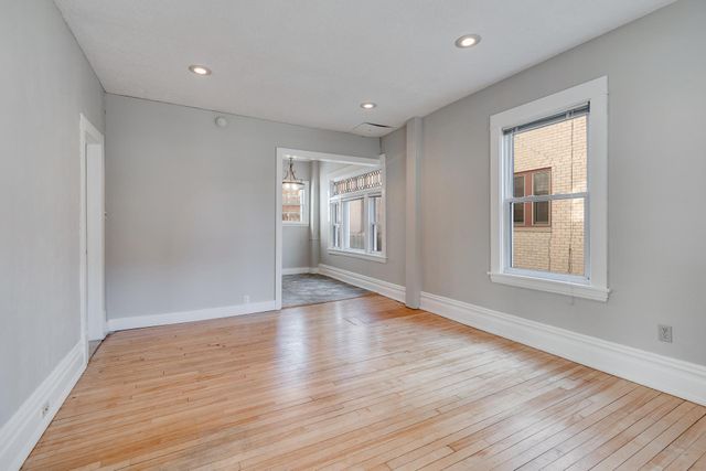 2305 Garfield Avenue, Minneapolis, MN 55405