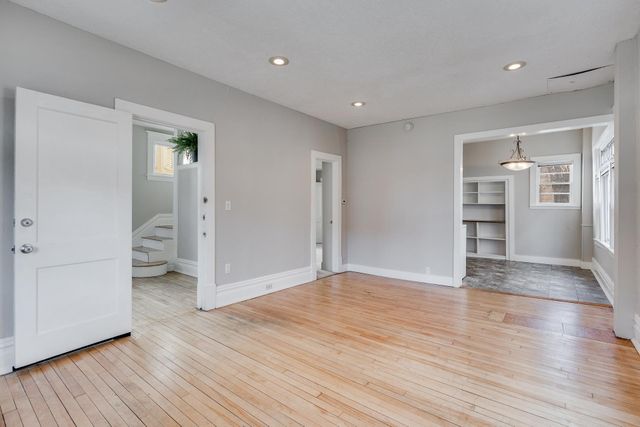 2305 Garfield Avenue, Minneapolis, MN 55405