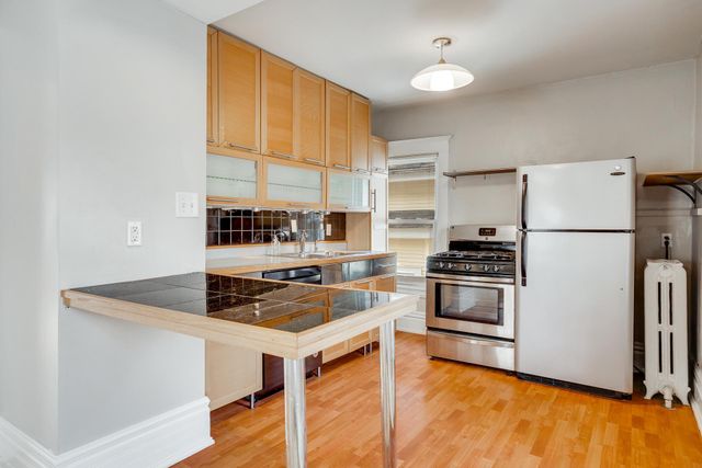 2305 Garfield Avenue, Minneapolis, MN 55405