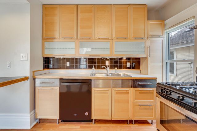 2305 Garfield Avenue, Minneapolis, MN 55405