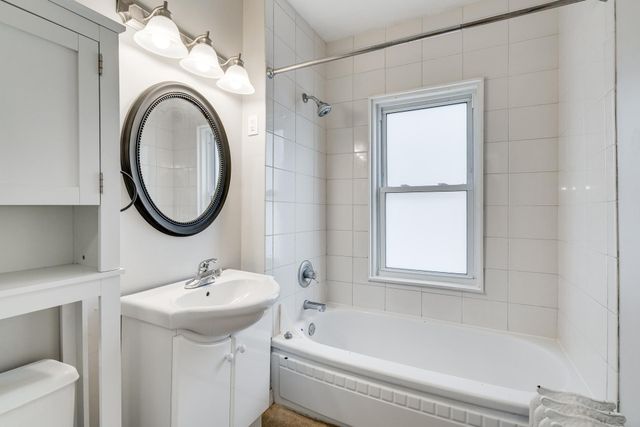 2305 Garfield Avenue, Minneapolis, MN 55405