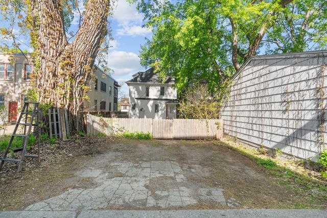 2305 Garfield Avenue, Minneapolis, MN 55405