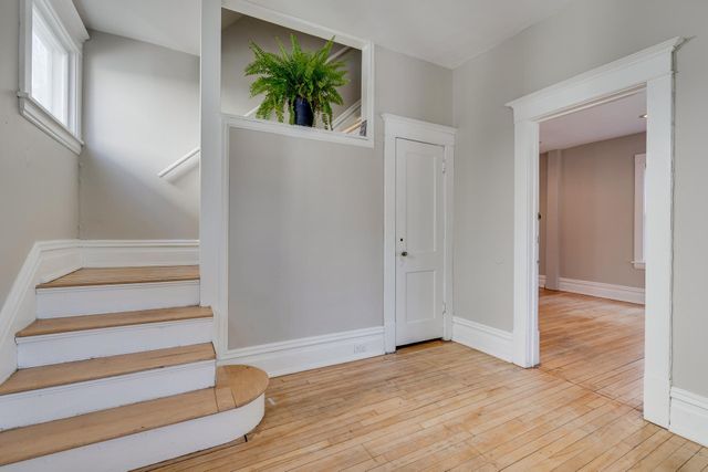 2305 Garfield Avenue, Minneapolis, MN 55405