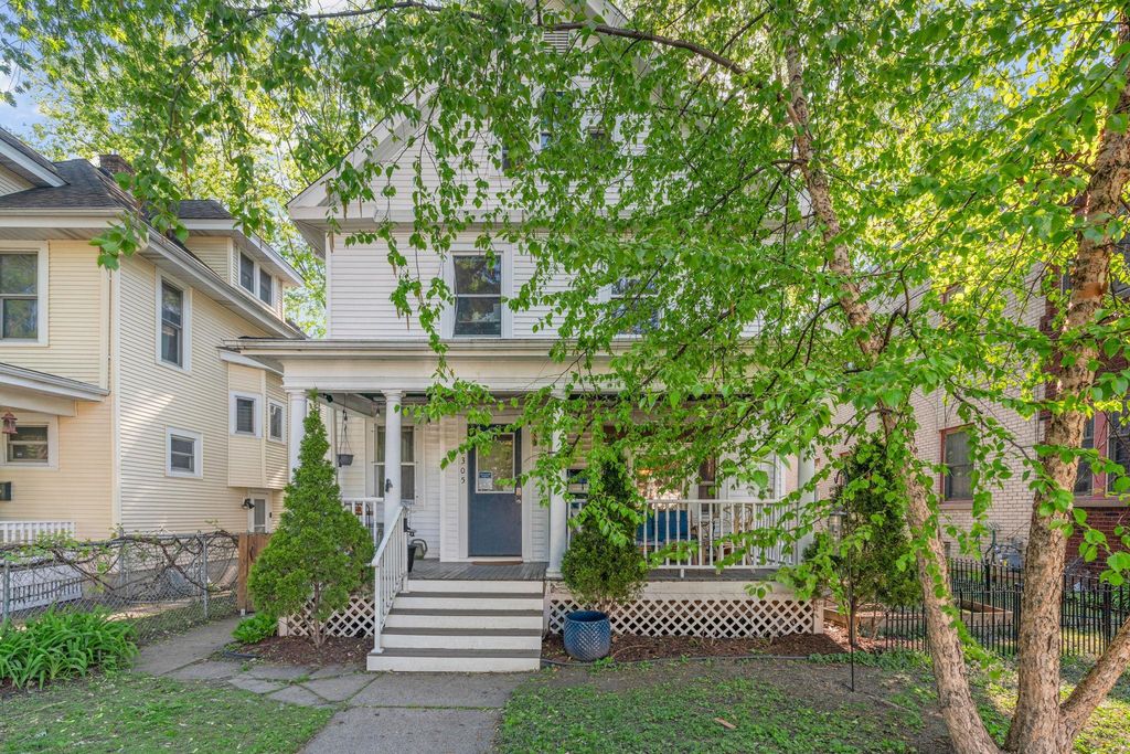 2305 Garfield Avenue, Minneapolis, MN 55405 — photo 2