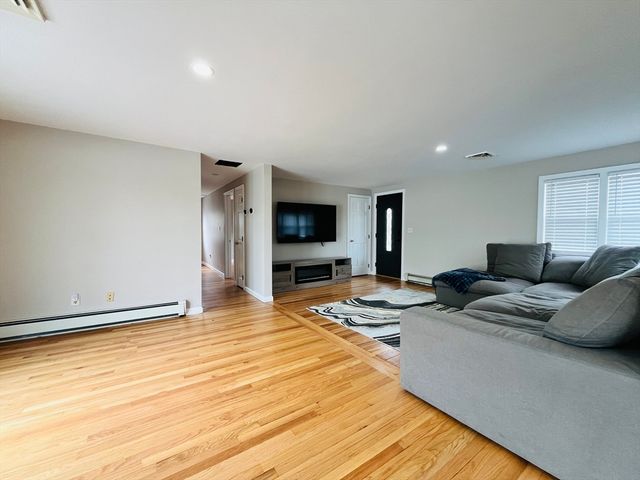 28 Etna Rd, Dedham, MA 02026