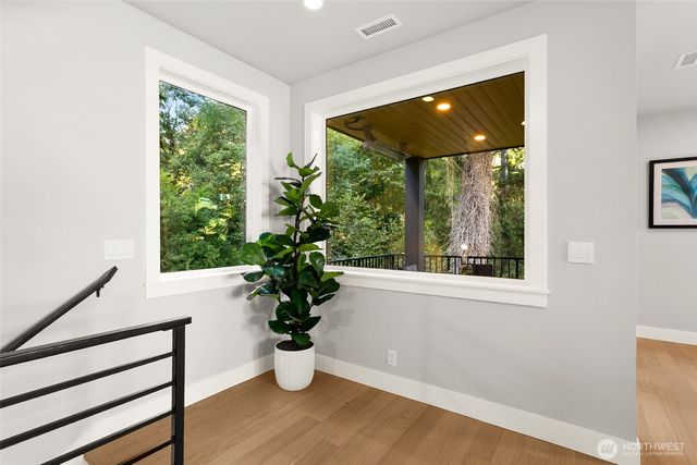 13068 SE 19th Court, Bellevue, WA 98005