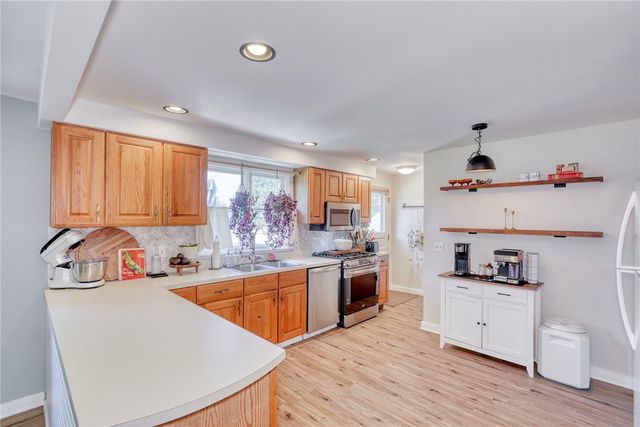 1019 Hinchey Road, Gates, NY 14624