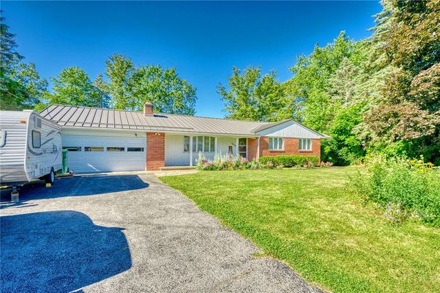 1019 Hinchey Road, Gates, NY 14624