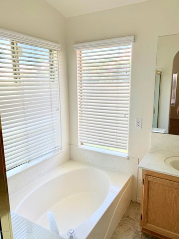 16423 N 39TH Street, Phoenix, AZ 85032