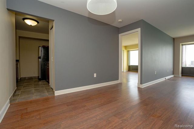 1001 Jefferson Avenue 300-14J, Detroit, MI 48226
