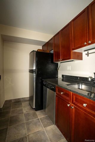 1001 Jefferson Avenue 300-14J, Detroit, MI 48226