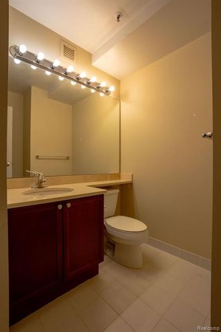 1001 Jefferson Avenue 300-14J, Detroit, MI 48226