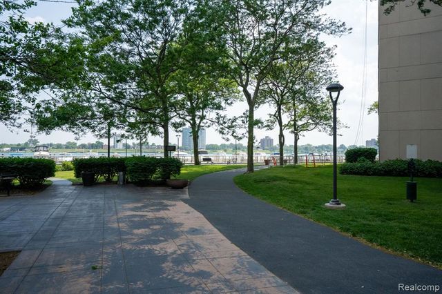 1001 Jefferson Avenue 300-14J, Detroit, MI 48226