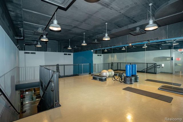 1001 Jefferson Avenue 300-14J, Detroit, MI 48226