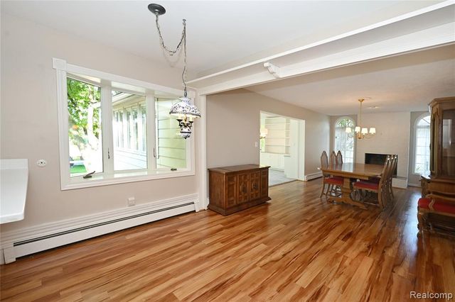833 Fieldstone Court, Rochester Hills, MI 48309