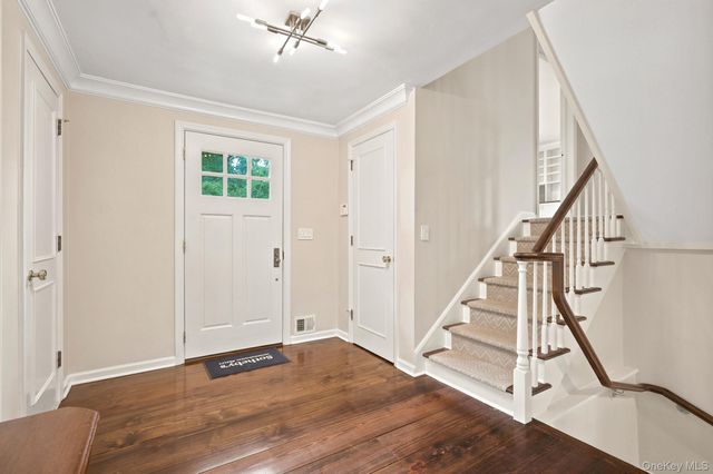 11 Tyler Road, Scarsdale, NY 10583