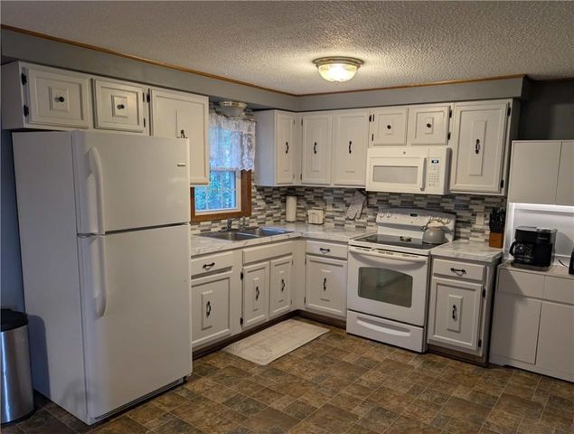 4522 Hall Rd, Moravia, NY 13118