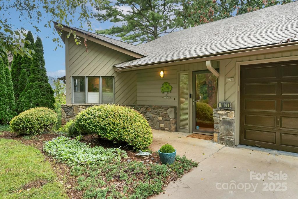 1801 Timber Trail, Asheville, NC 28804