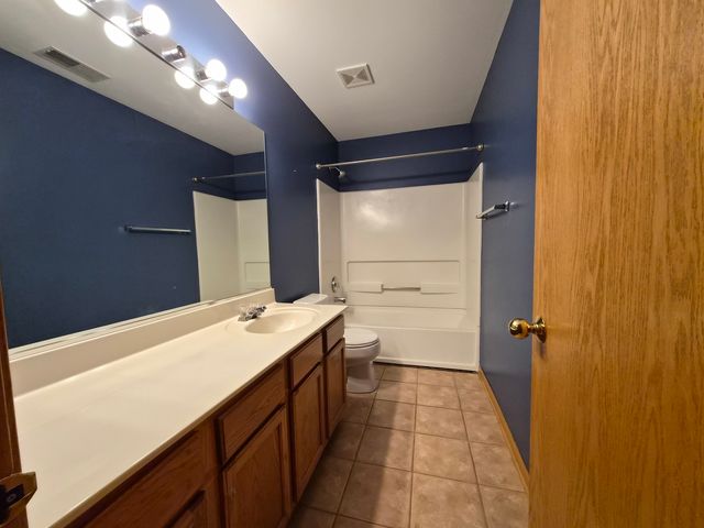 2609 Carrolwood Road 2609, Naperville, IL 60540