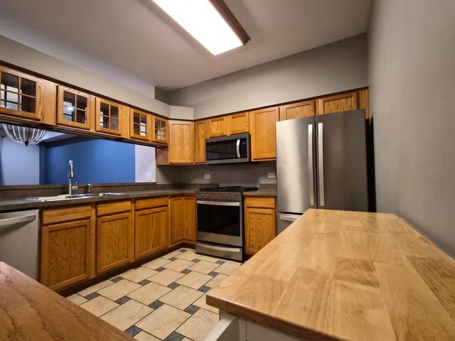 2609 Carrolwood Road 2609, Naperville, IL 60540