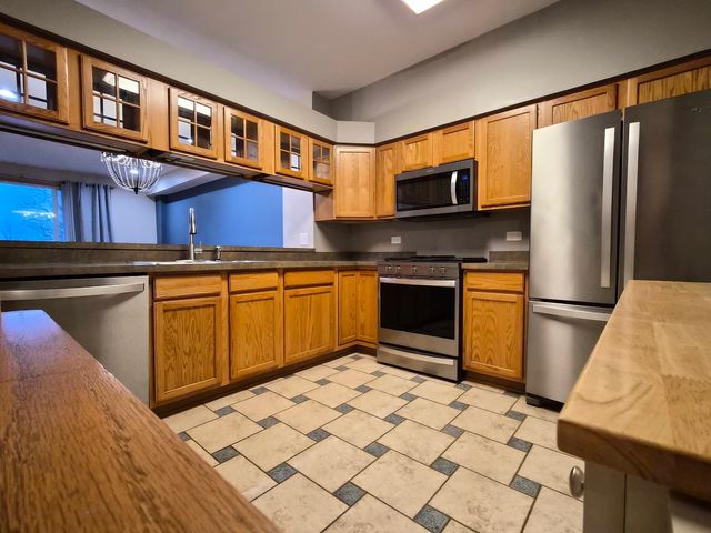 2609 Carrolwood Road 2609, Naperville, IL 60540