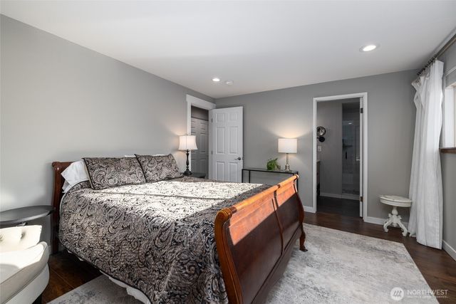 12462 Gwen Drive #1, Burlington, WA 98233