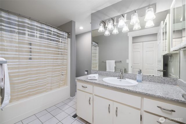 12462 Gwen Drive #1, Burlington, WA 98233