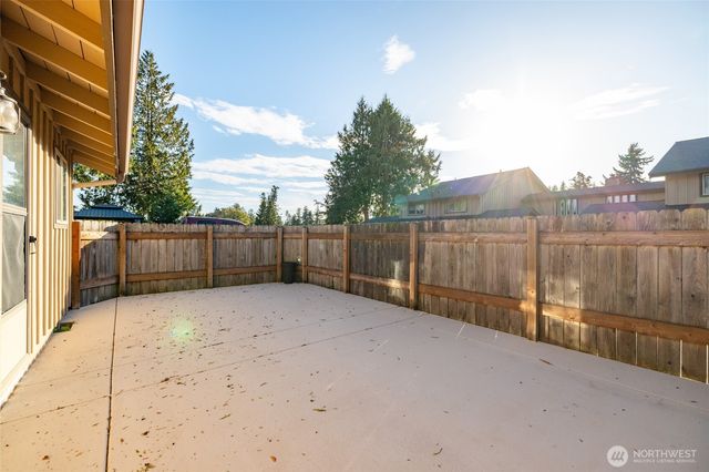 12462 Gwen Drive #1, Burlington, WA 98233