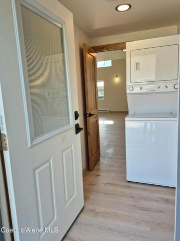 130 W Mullan Ave, Kellogg, ID 83837