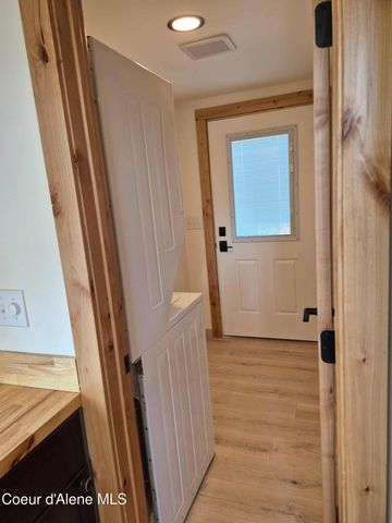 130 W Mullan Ave, Kellogg, ID 83837