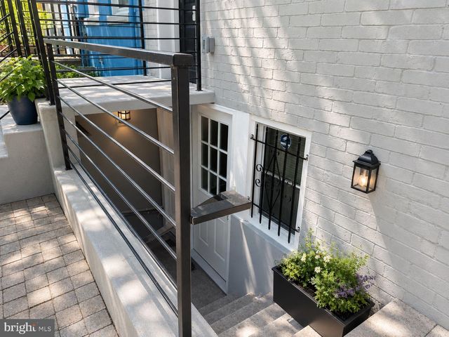 113 15TH ST SE, Washington, DC 20003