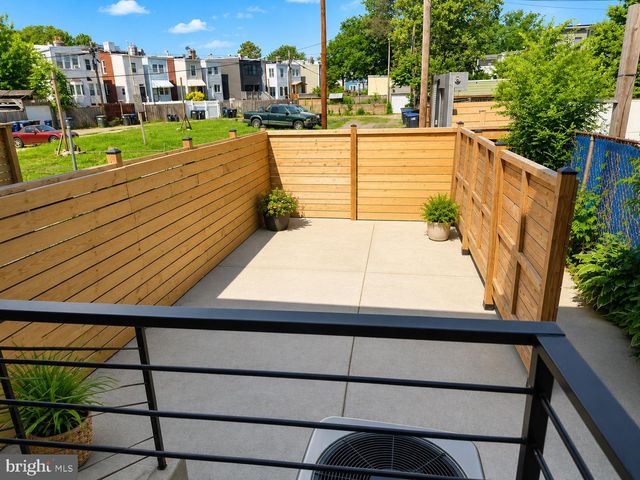 113 15TH ST SE, Washington, DC 20003