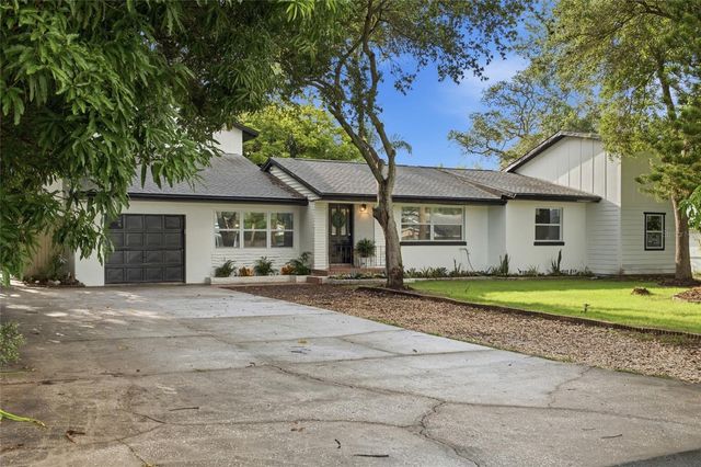 809 WOODCREST AVENUE, Clearwater, FL 33756
