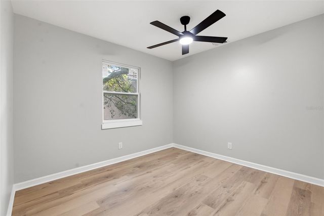 809 WOODCREST AVENUE, Clearwater, FL 33756